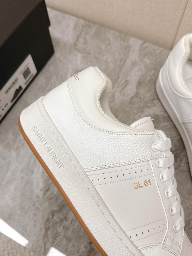 Saint Laurent Sneakers DCB121921