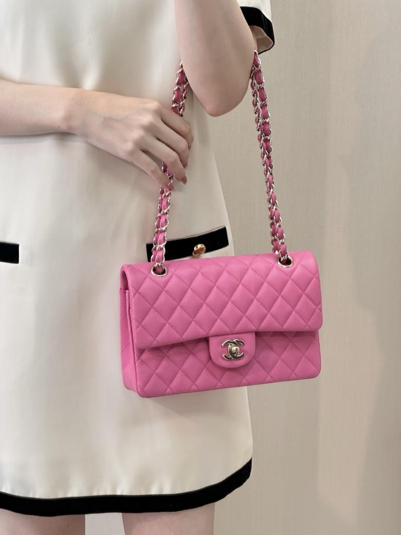 Small Chanel Grained Calfskin Flap Bag Rose A01117