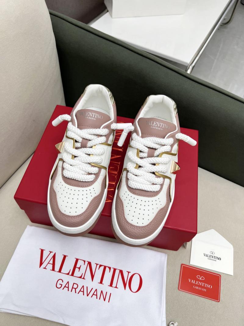 Valentino Unisex Sneakers DCB121933
