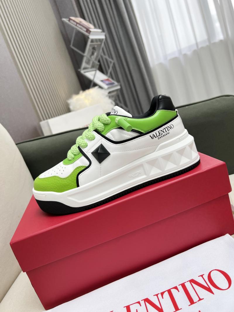 Valentino Unisex Sneakers DCB121934