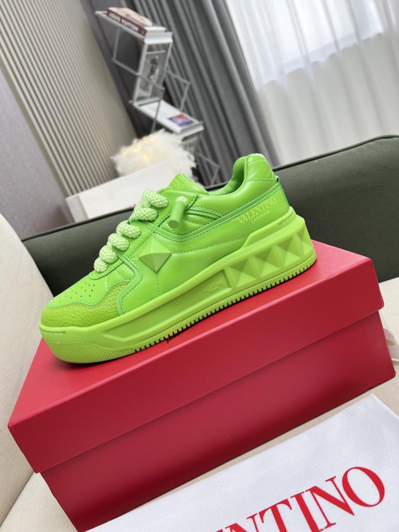 Valentino Unisex Sneakers DCB121939