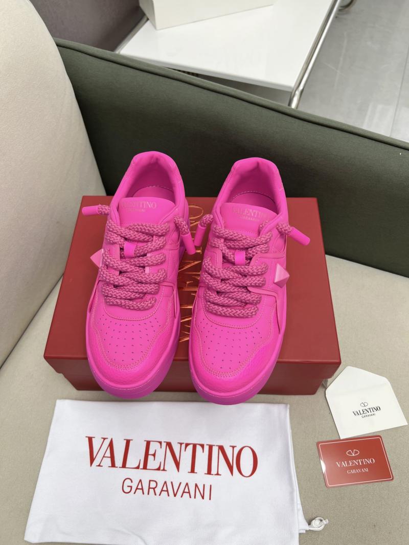 Valentino Unisex Sneakers DCB121940