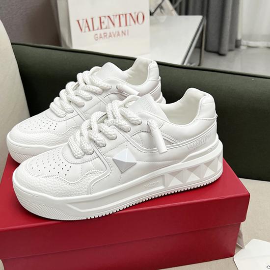 Valentino Unisex Sneakers DCB121941