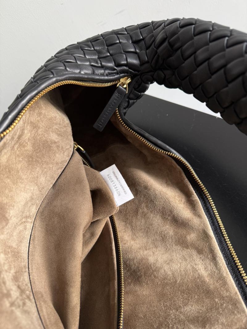 Bottega Veneta Maxi Veneta Black 856739