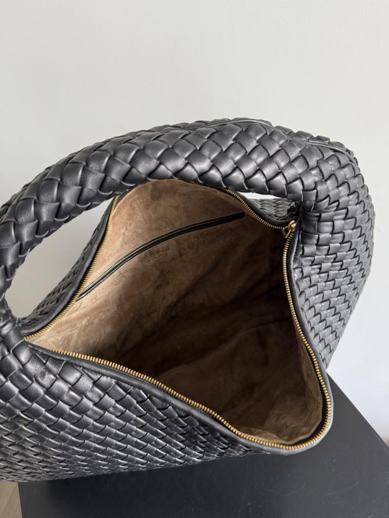 Bottega Veneta Maxi Veneta Black 856739