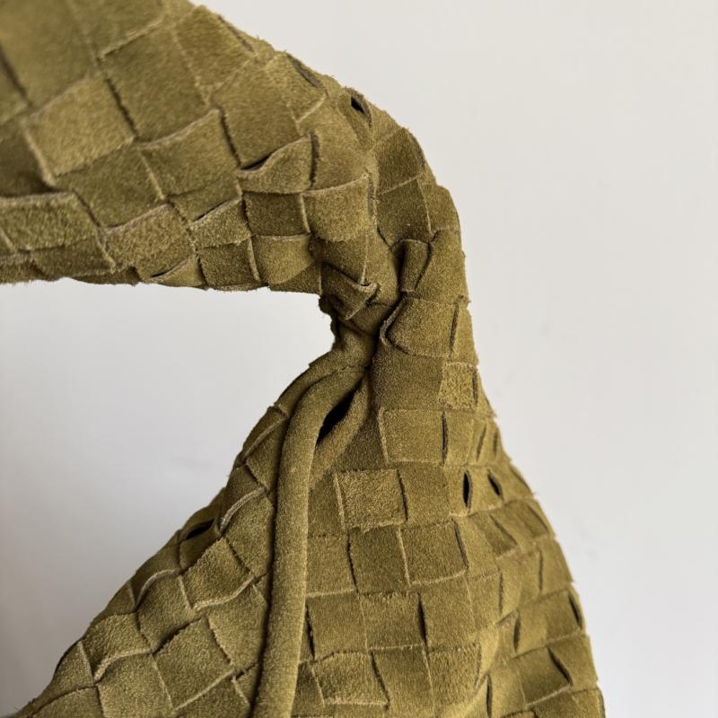 Bottega Veneta Suede Hop Olive Oil 796262
