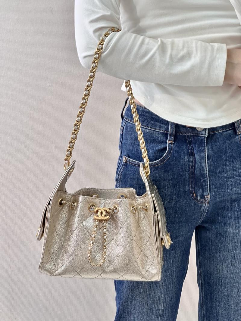 Chanel 25 Mini Handbag Champagne Gold AS5631