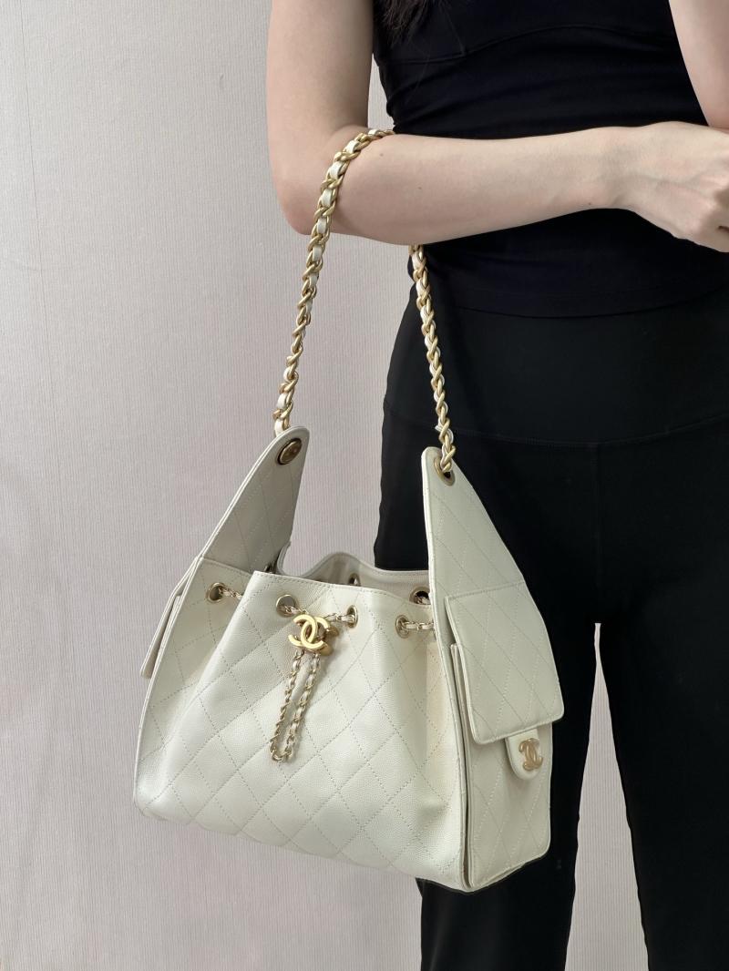 Chanel 25 Small Handbag Off-white AS5293