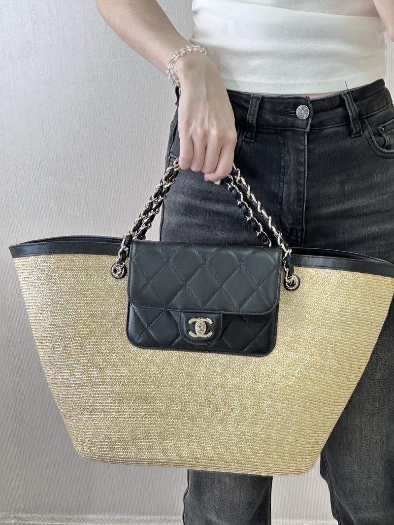 Chanel Braided Straw Large Tote Black AS5952