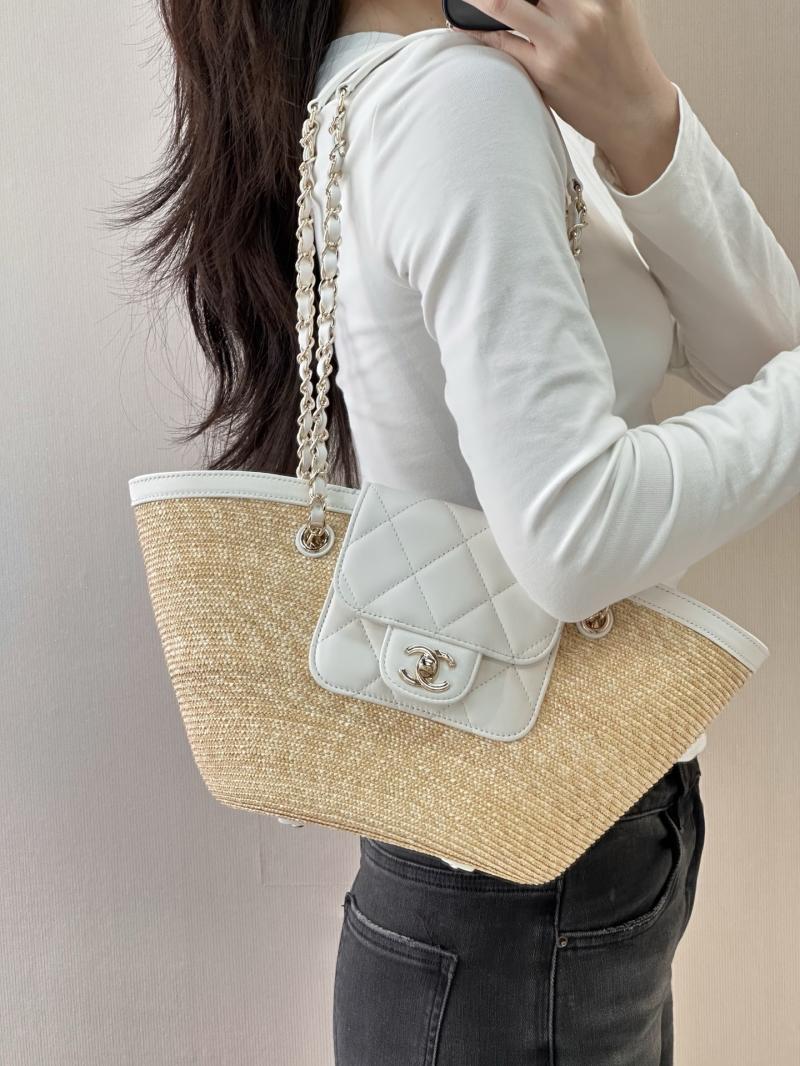 Chanel Braided Straw Small Tote White AS5951