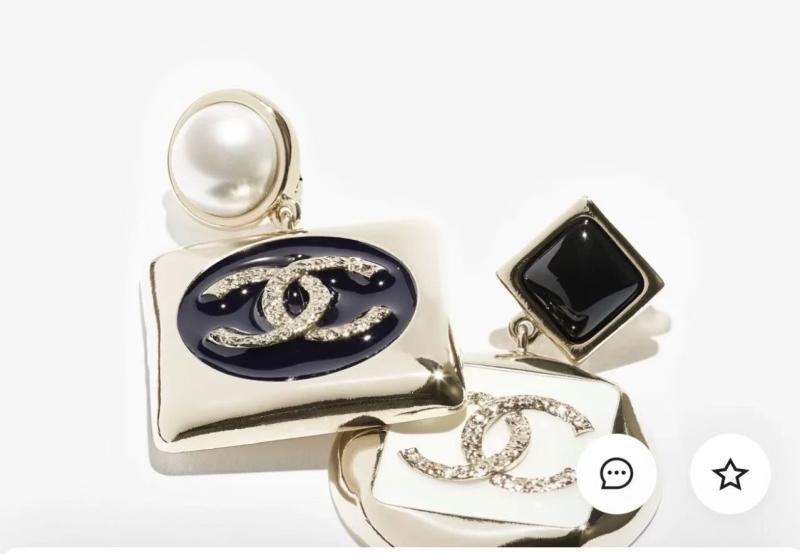 Chanel Earrings YCB122921