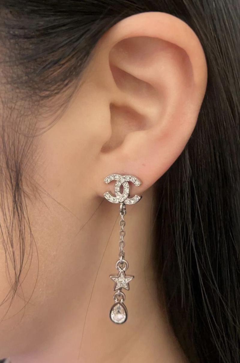Chanel Earrings YCB122932