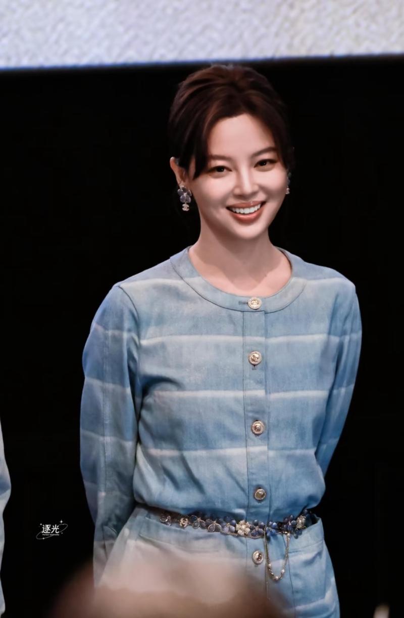 Chanel Earrings YCB122937