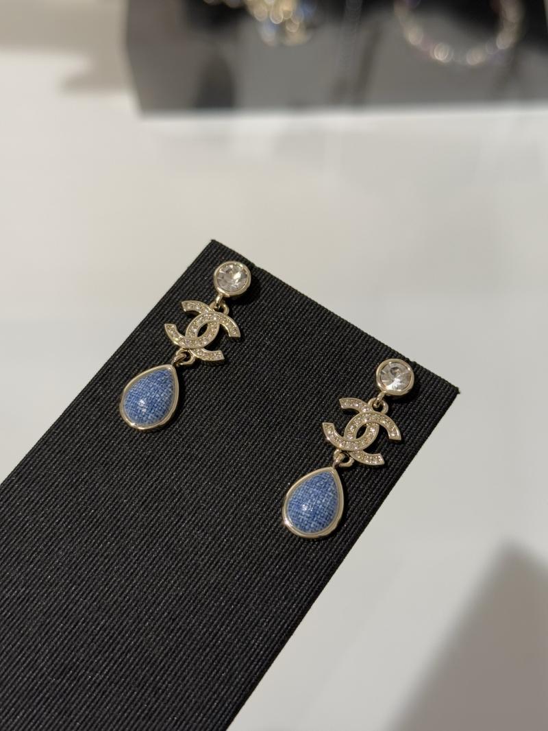 Chanel Earrings YCB122942