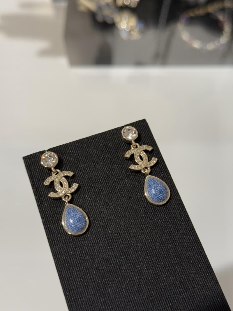 Chanel Earrings YCB122942