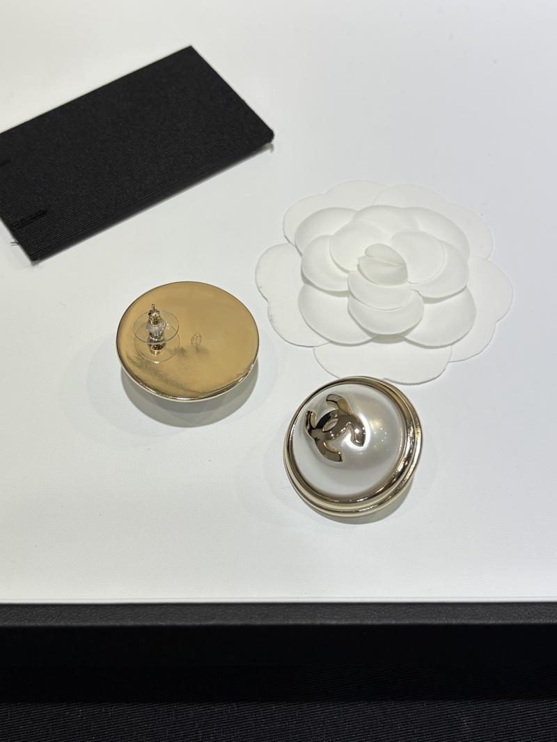 Chanel Earrings YCE123101