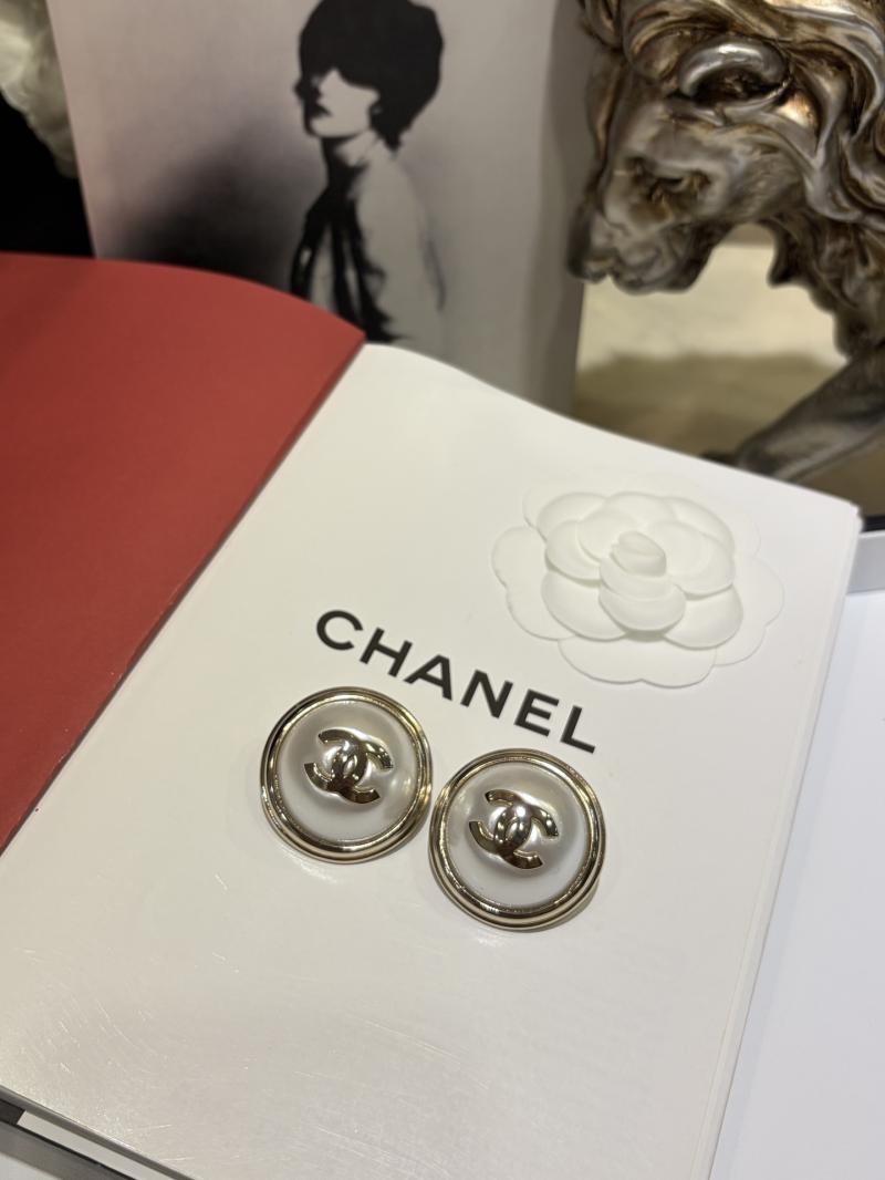 Chanel Earrings YCE123101