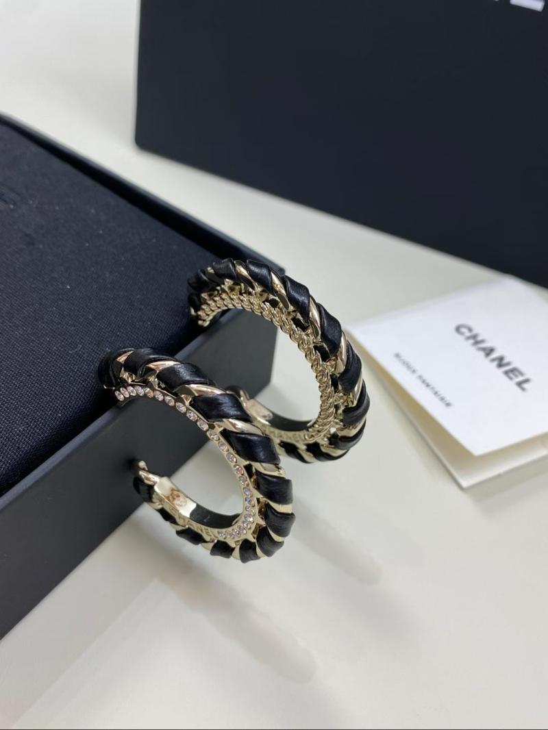 Chanel Earrings YCR11205