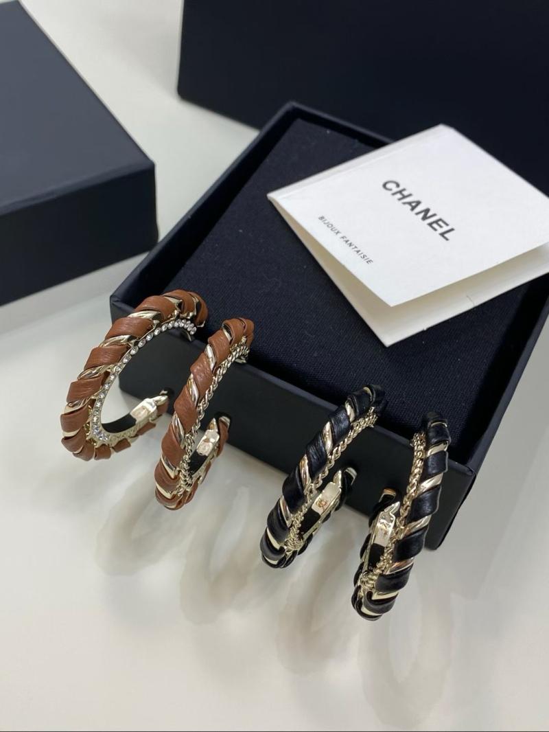 Chanel Earrings YCR11205