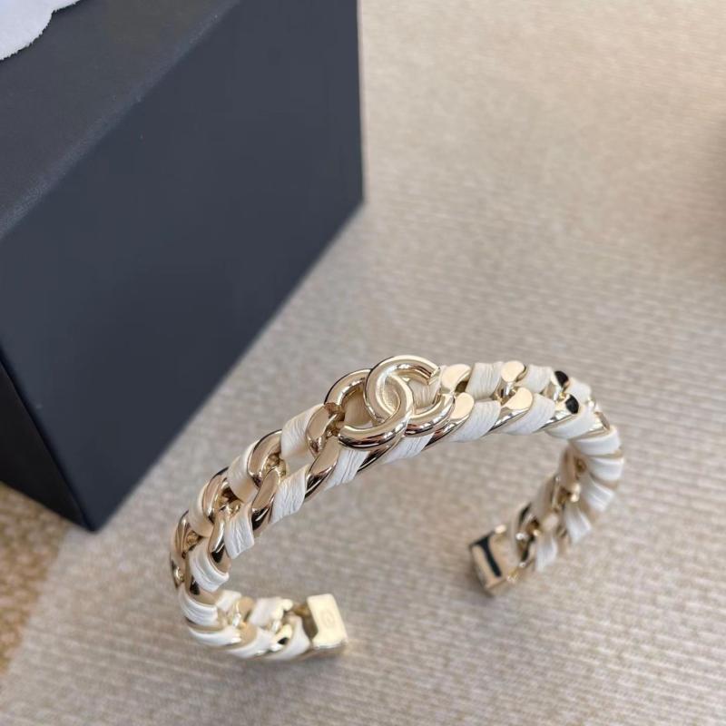 Chanel Bracelet YCR11206