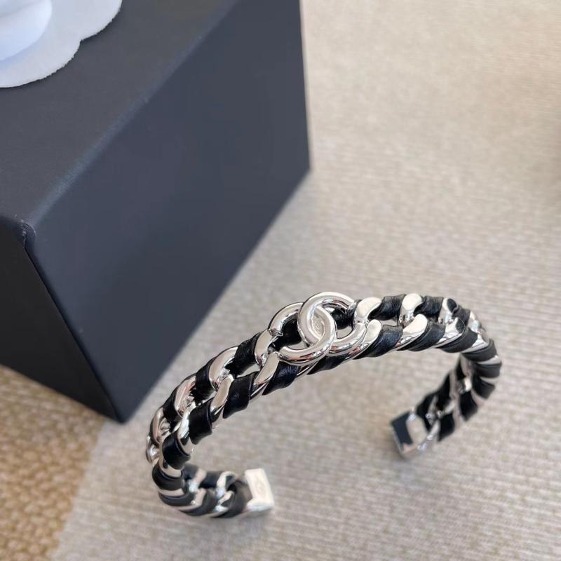 Chanel Bracelet YCR11206