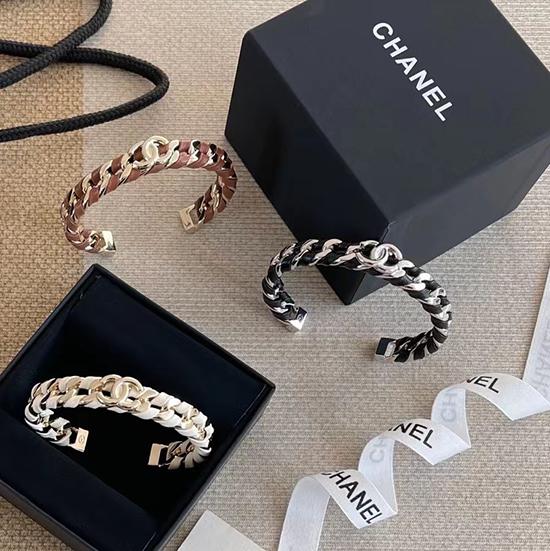 Chanel Bracelet YCR11206
