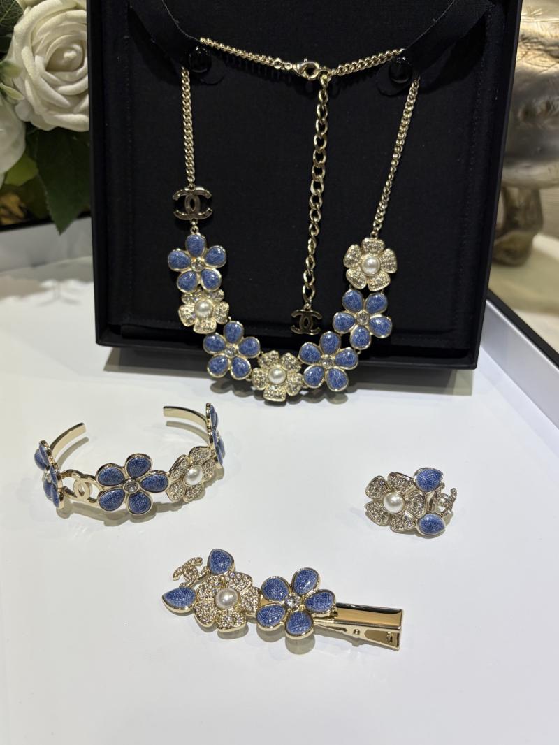 Chanel Necklace YCB122939