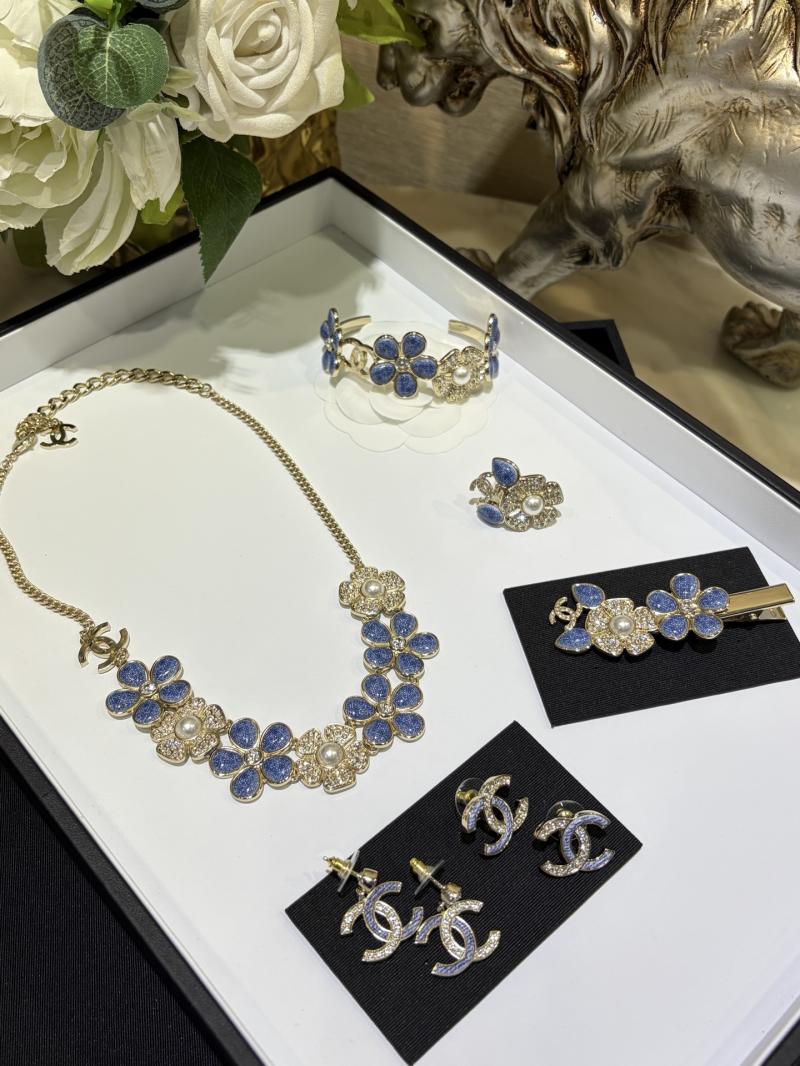 Chanel Necklace YCB122939