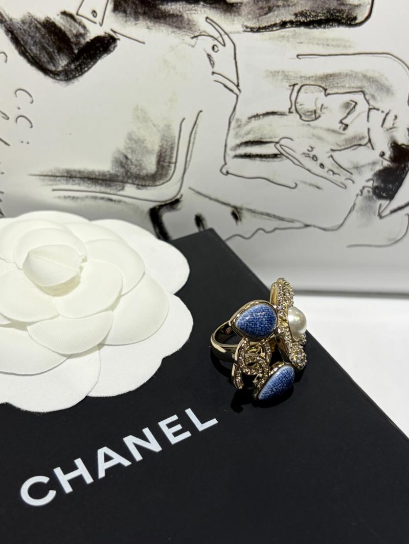 Chanel Ring YCB122941