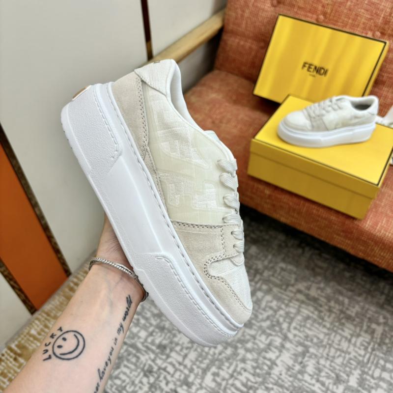 Fendi Unisex Sneakers LFS122807