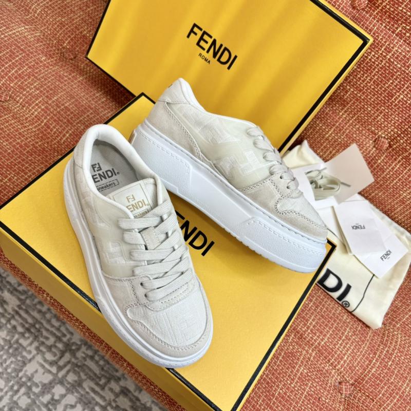 Fendi Unisex Sneakers LFS122807