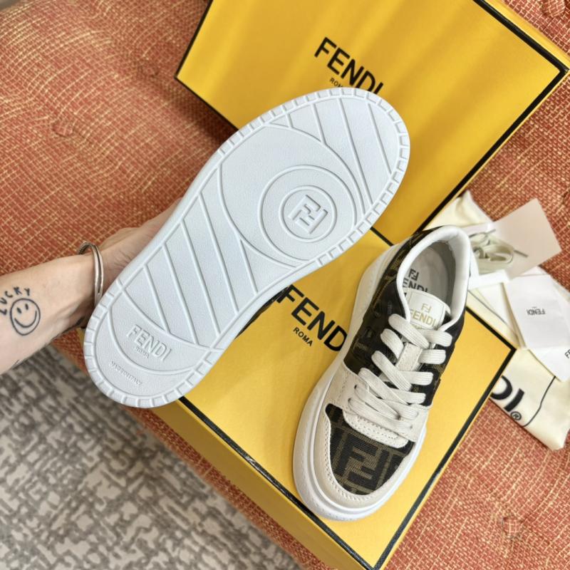 Fendi Unisex Sneakers LFS122808