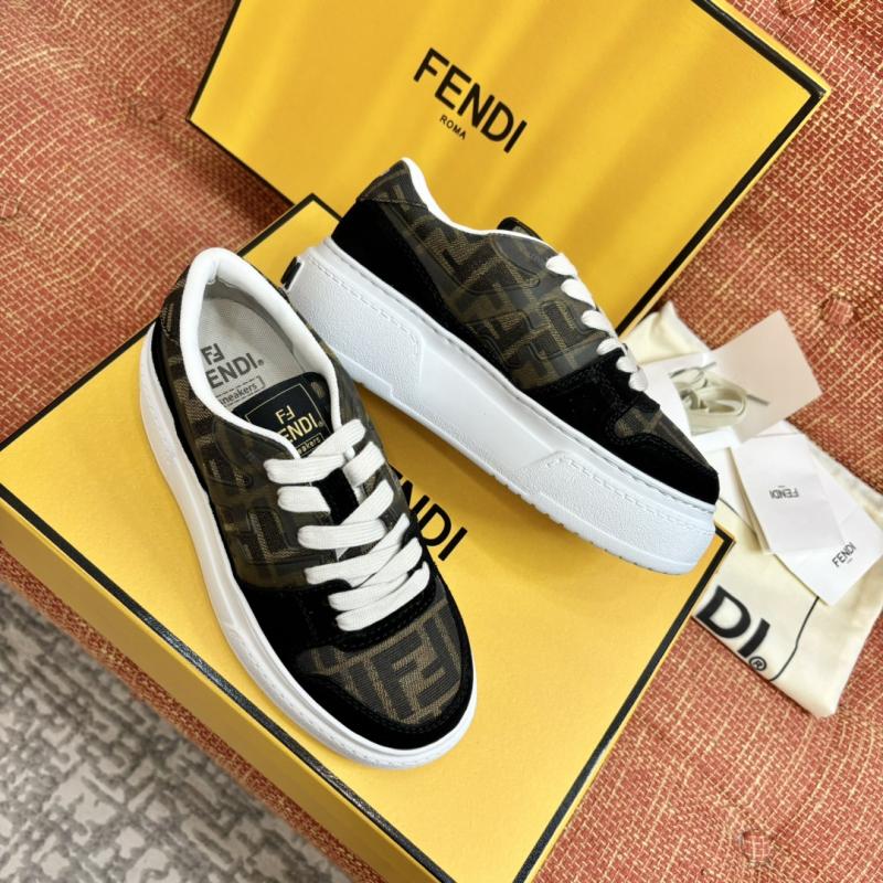 Fendi Unisex Sneakers LFS122809