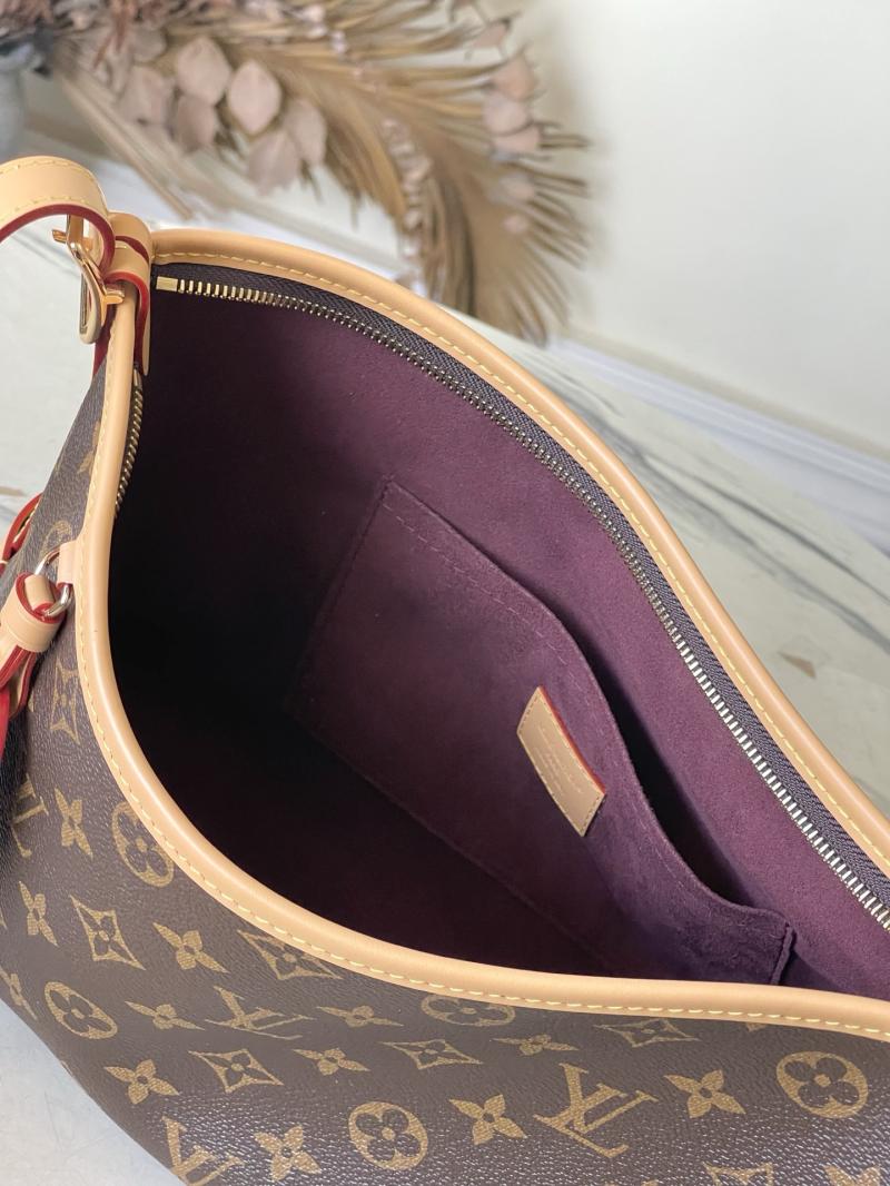 Louis Vuitton CarryAll East West M28101