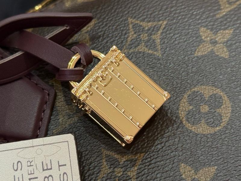 Louis Vuitton Speedy 30 Soft Celebration M28379