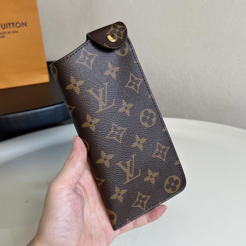 Louis Vuitton Sunglasses Case M00284