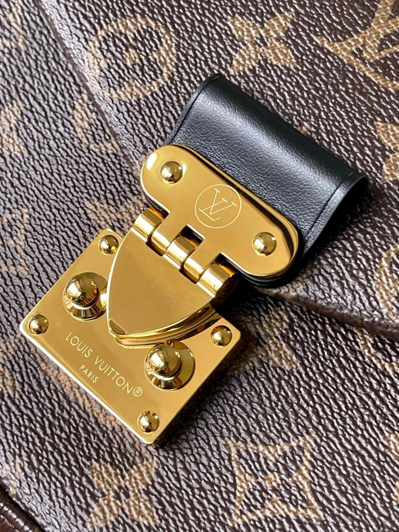 Louis Vuitton Trunkie M14526