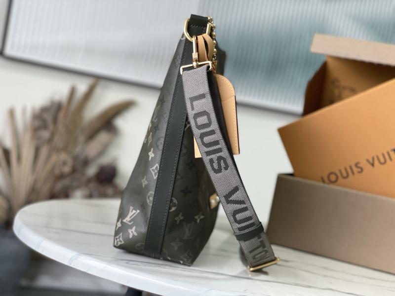 Louis Vuitton Vagabond Hobo Khaki M27181