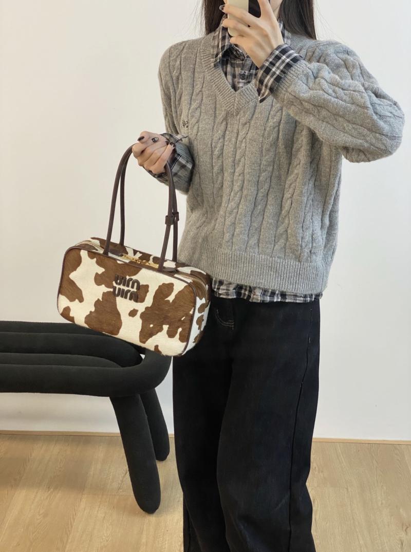 Miu Miu Printed leather Beau bag 5BB172