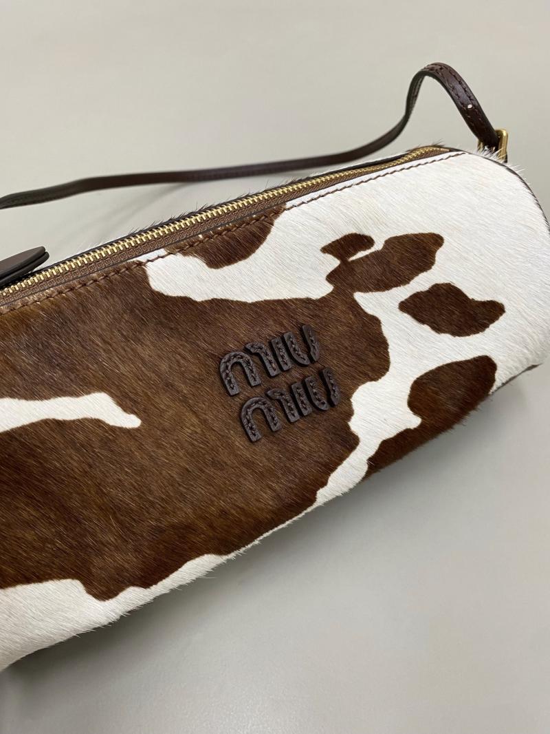 Miu Miu Printed leather pouch 5NE851