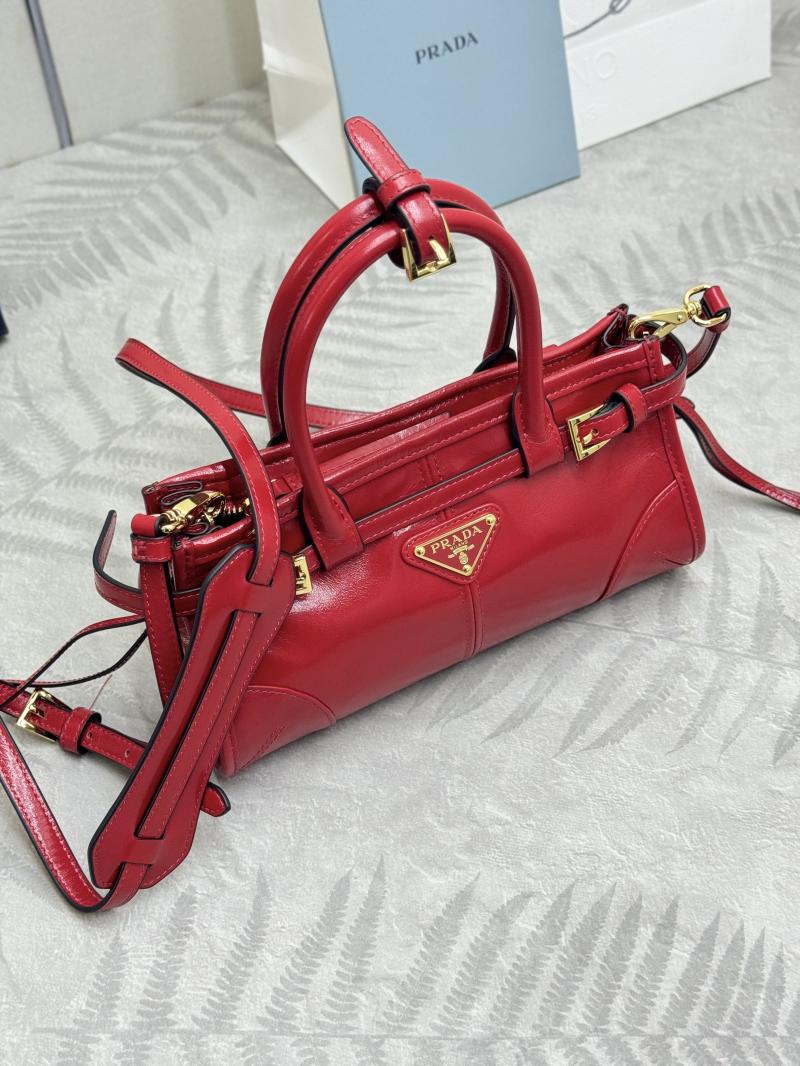 Prada Bonnie leather mini handbag Red 1BA486