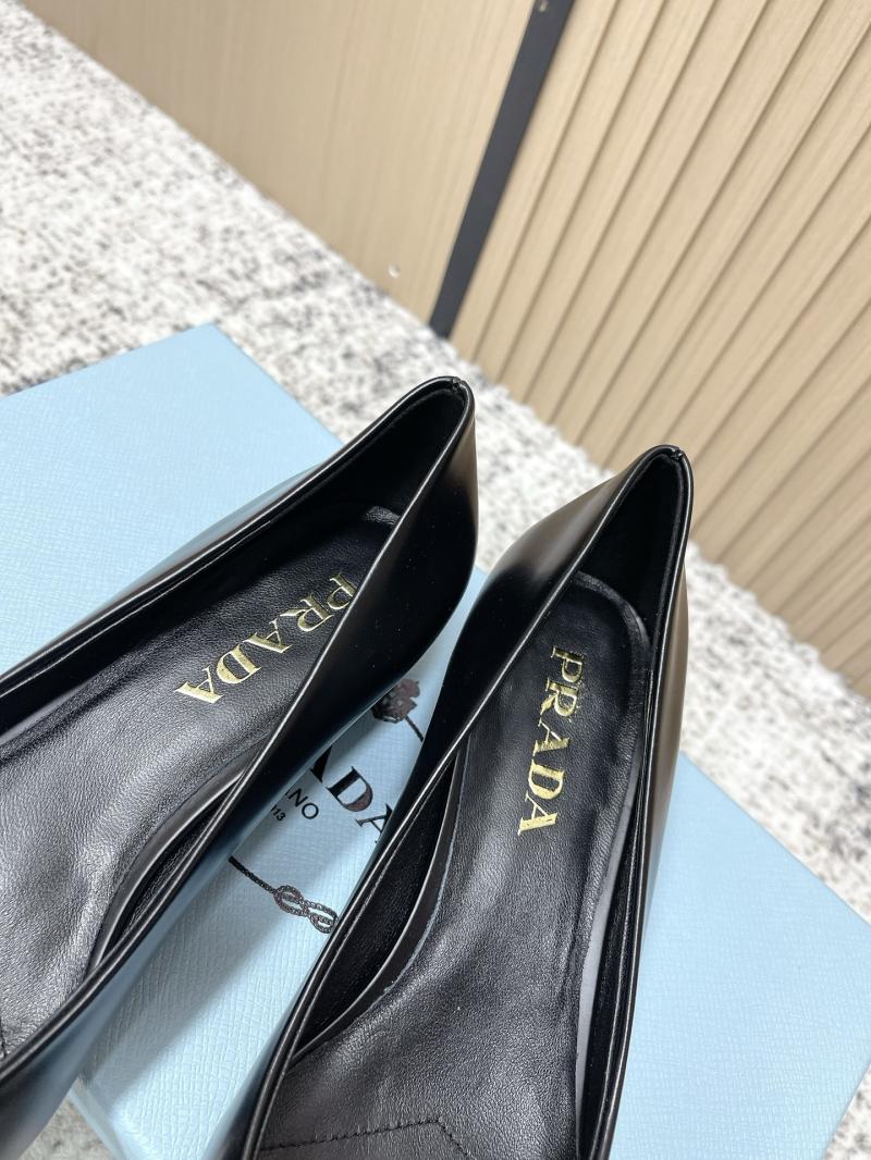 Prada Pumps DGU122911