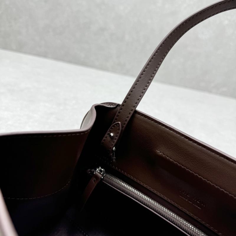 The Row Leather Peggy Clutch Coffee TR1879